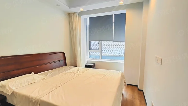 Sanya Courtyard - View 8