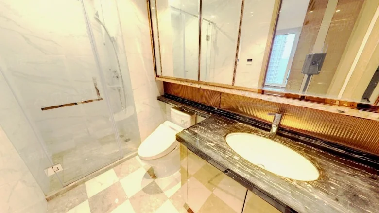 Luxury Courtyard Residence - View 9