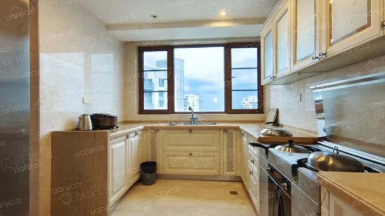 Banshan Bandao · Central Seaview Avenue - View 6