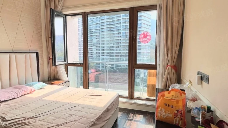 Related Property Image