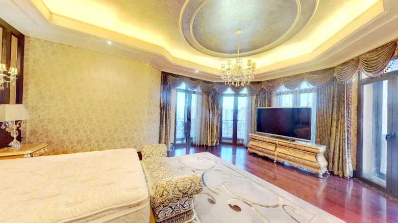 Related Property Image