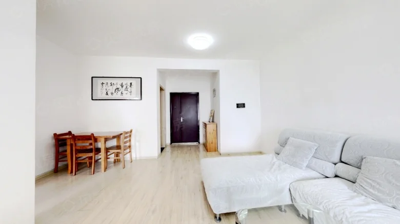 Golden Collar Family North District - View 1