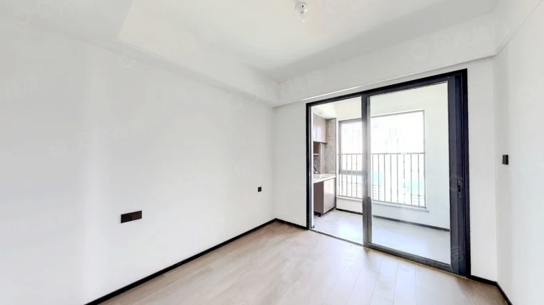 Related Property Image