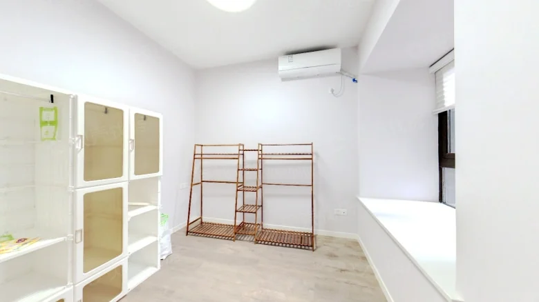 Related Property Image