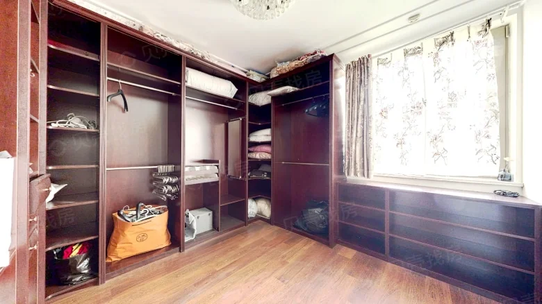 Related Property Image