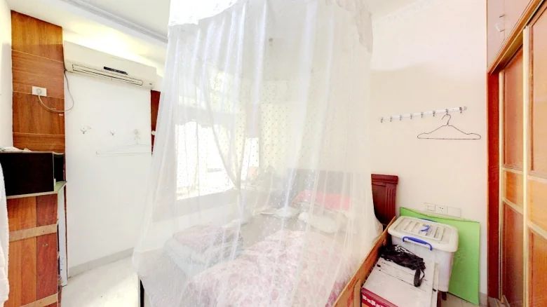 Related Property Image