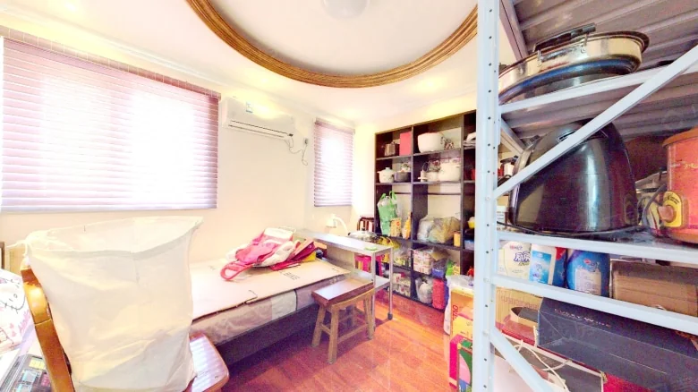 Related Property Image