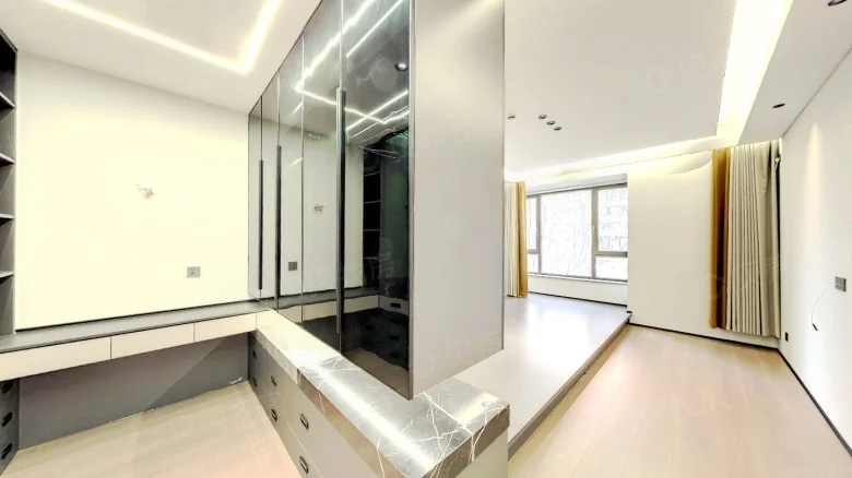 Related Property Image