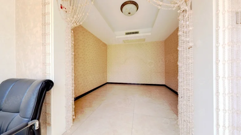 Related Property Image