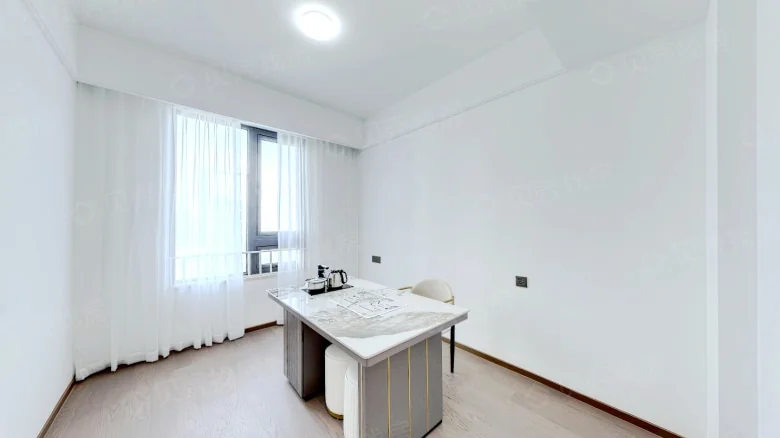 Related Property Image