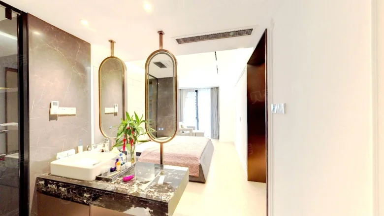 Related Property Image