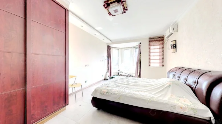 Related Property Image