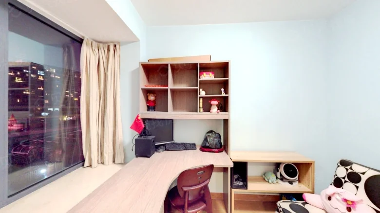 Vanke Golden Waterfront Phase I - View 2