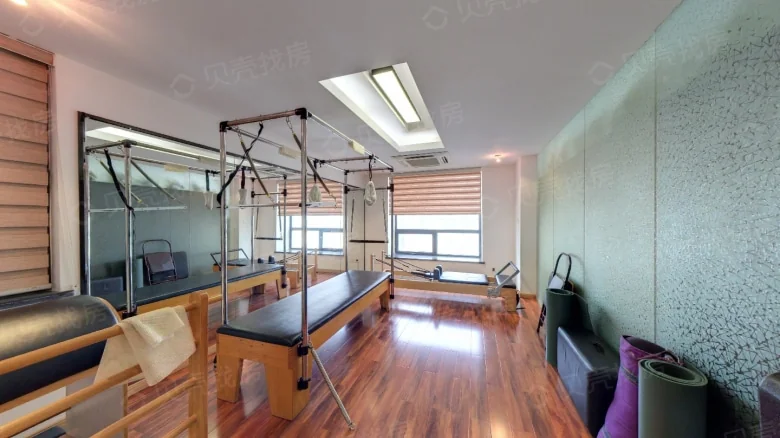 Related Property Image