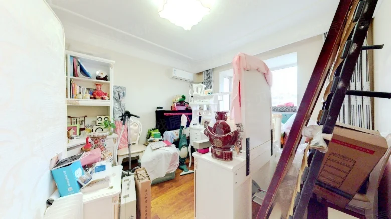 Related Property Image