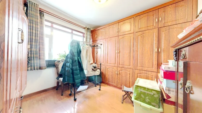 Related Property Image