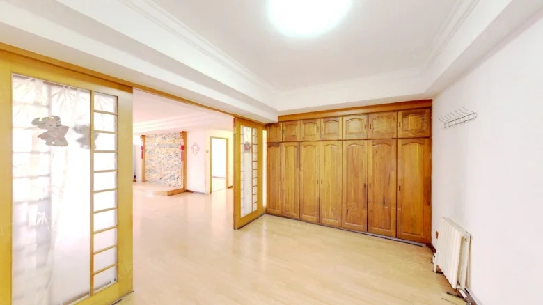 Related Property Image