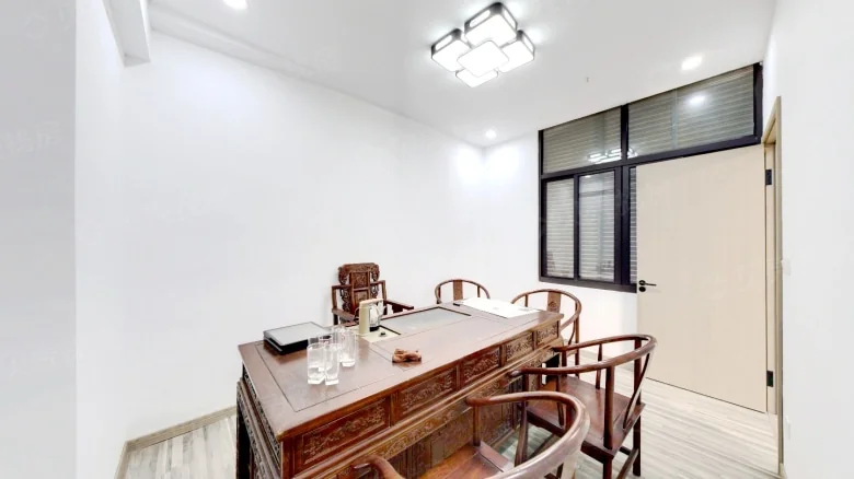 Related Property Image