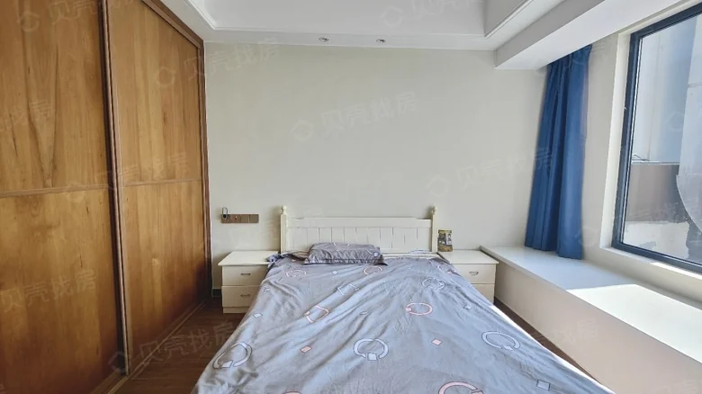 Golden Crown Yasha Village - View 1