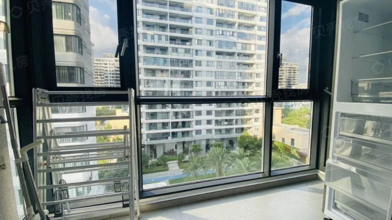 Jinguanyasha Village - View 8