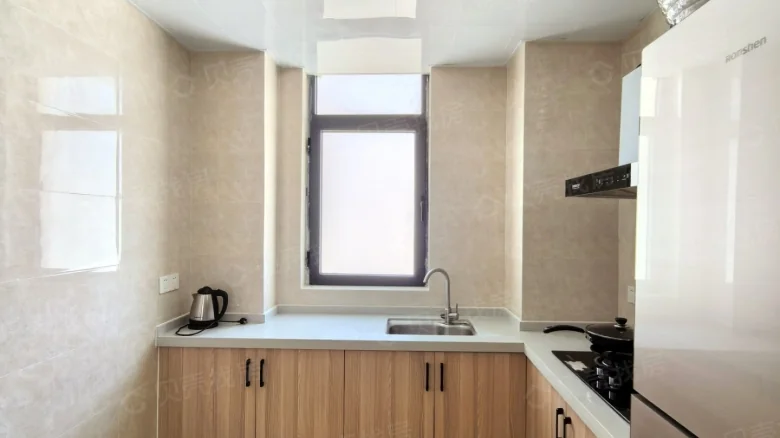 Peninsula Blue Bay - View 9