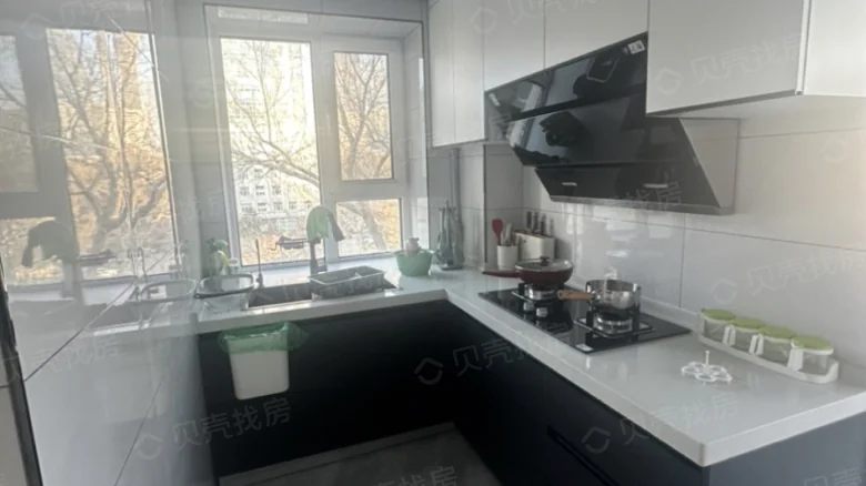 Tsinghua Road - View 6