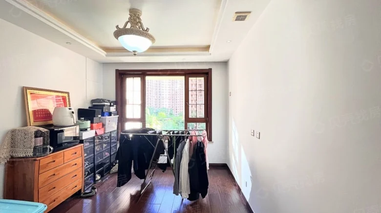 Related Property Image