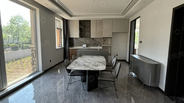 Rose Garden - View 5