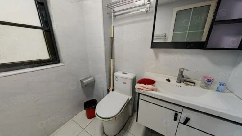 Modern Times · Spring Breeze Ten Miles - View 8