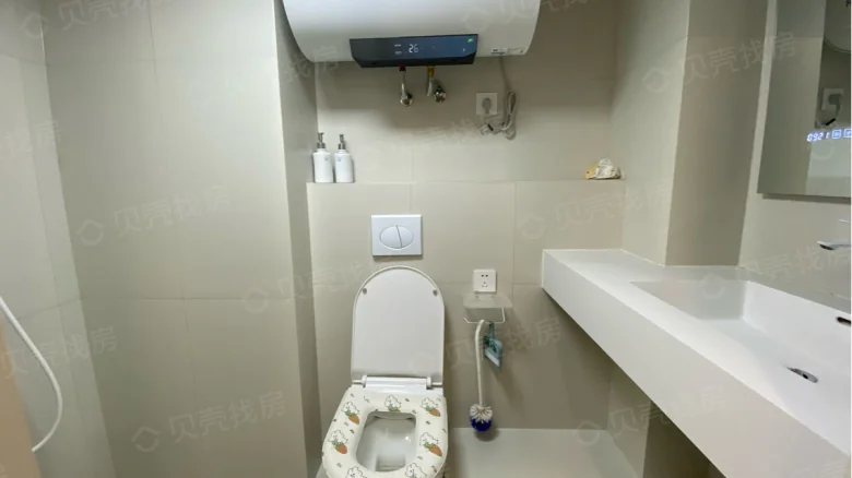 Excellent Riverside - View 4