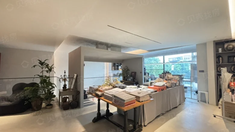 Related Property Image