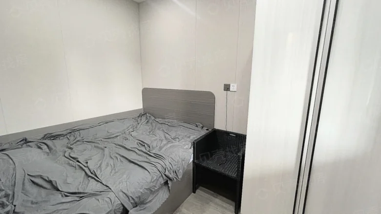 Mission Hills Villa - View 11