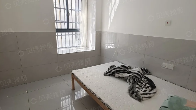 Related Property Image