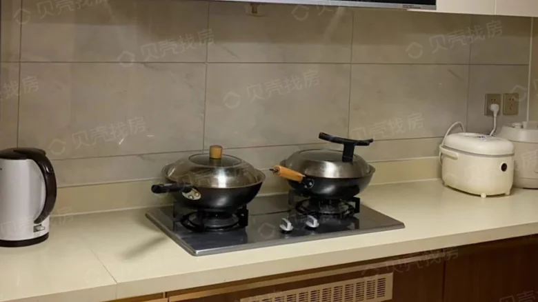 Banff Garden - View 6