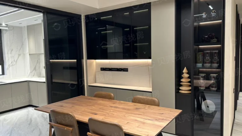 New City Seal Mansion - View 7