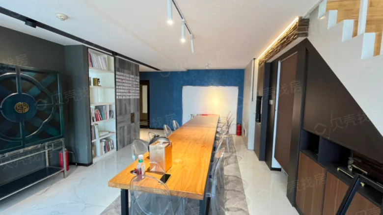 Related Property Image