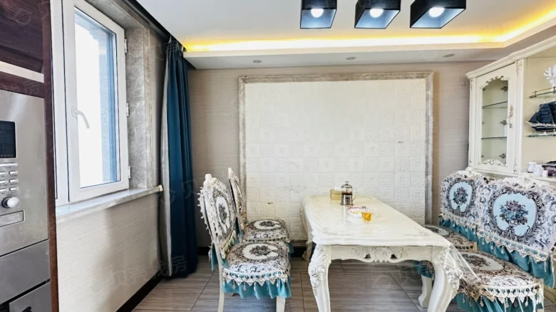 Emerald Lake Sky Earth Emerald Garden - View 14