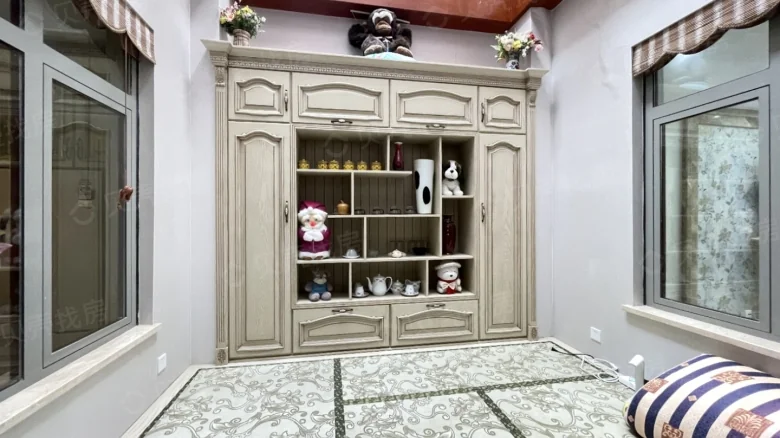 Related Property Image