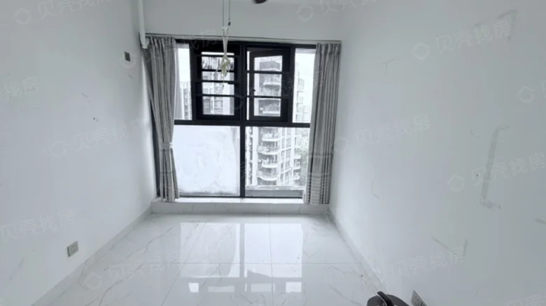 Zhouda Dongfang Bahamas, which translates to "Zhouda Oriental Bahamas". - View 6