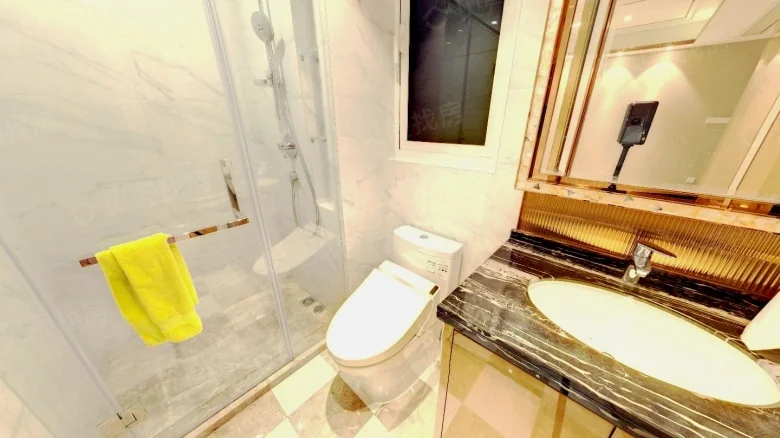 Luxury Courtyard Residence - View 11