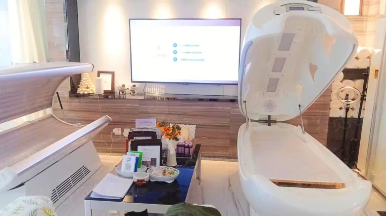 Friendship Era Square - View 1