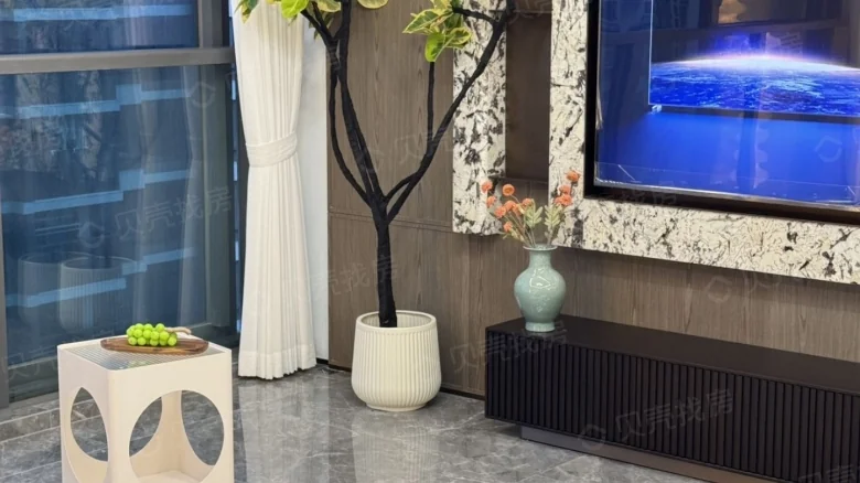 Long Jia Hui Lang Feng Bei Qu - View 3