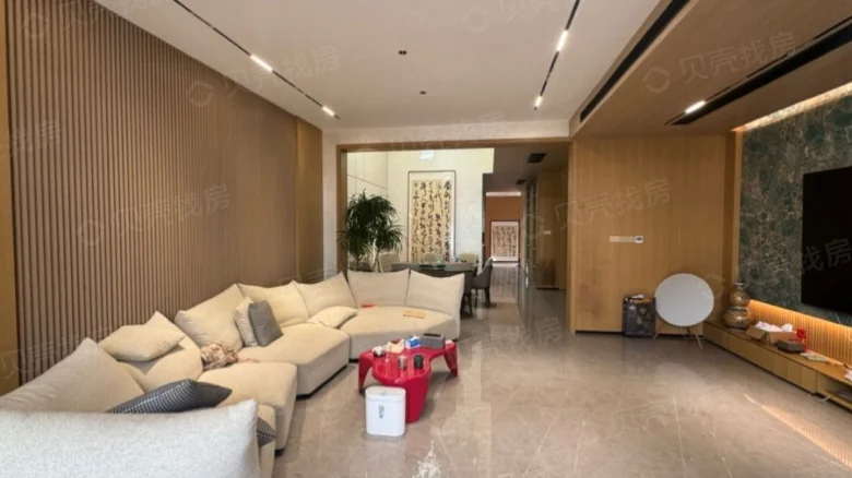 Runeng Hailan Yefeng District D - View 2