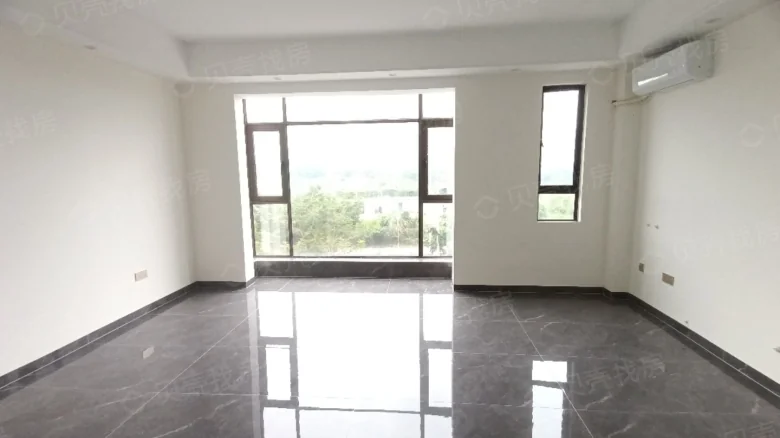 Zhonghai Jin Cheng - View 1