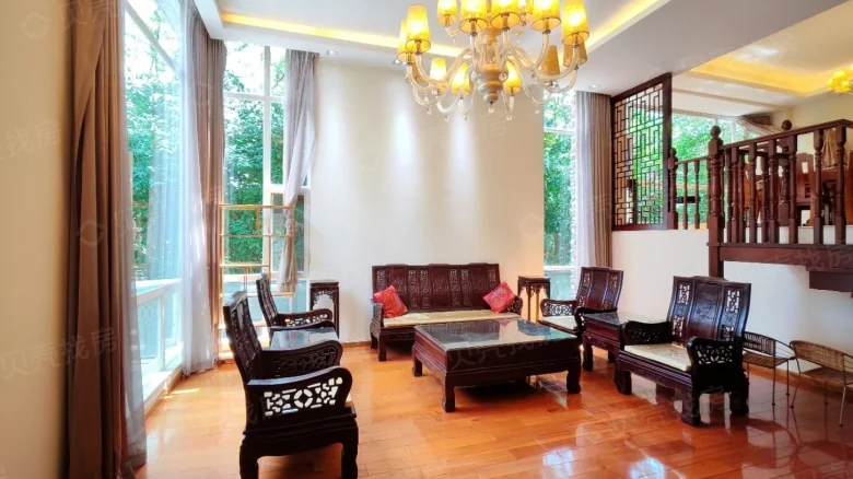 Yiqing Garden - View 6