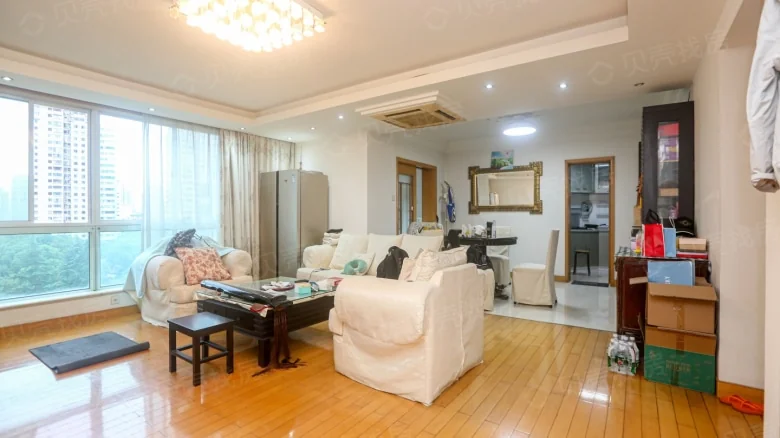 New Garden Residence - View 1