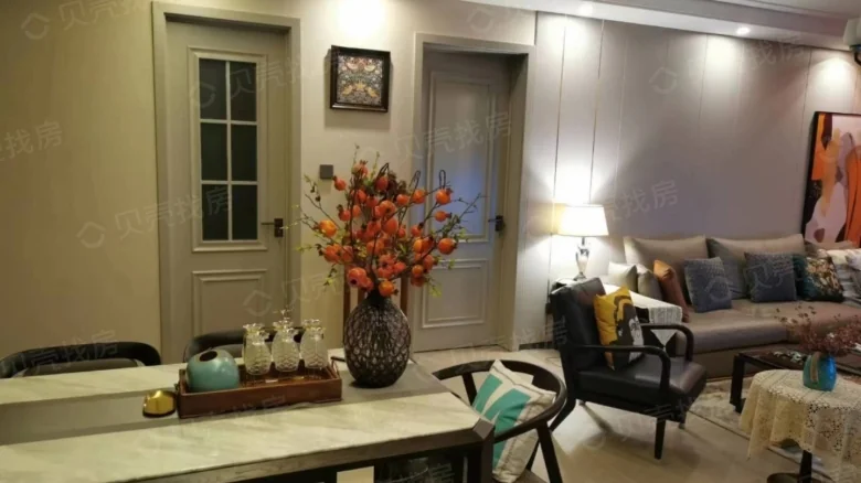 Kingway Uber Lakeview - View 4