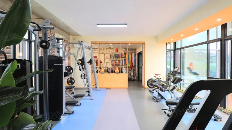 Red Rainbow Bay Garden - View 5