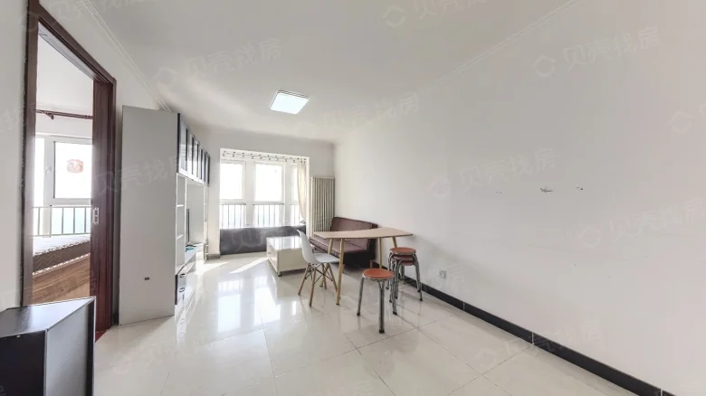 Rongze Jiayuan East Route 1 No. 8 Court - View 2