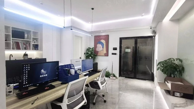 Bailu Li Apartments - View 1